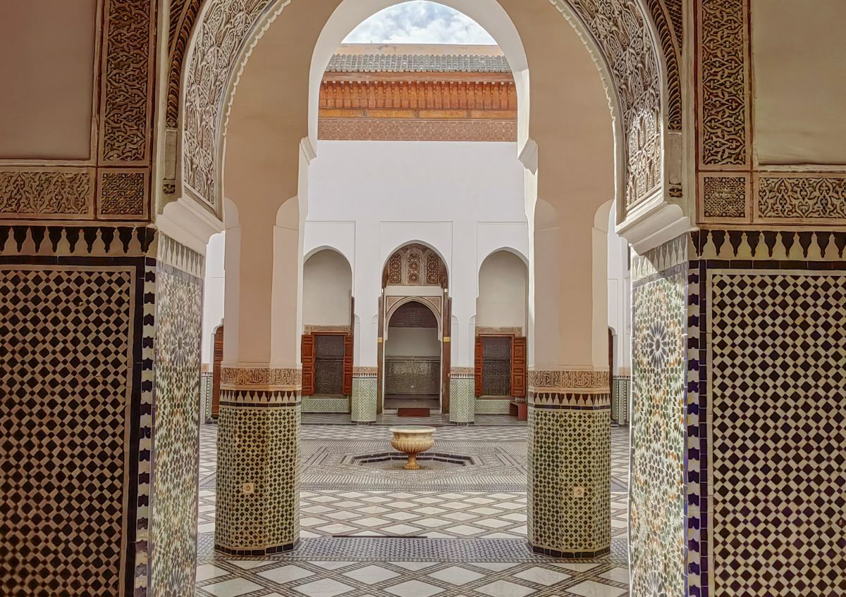 Best riads Fes offering authentic medina atmosphere personal service and traditional design