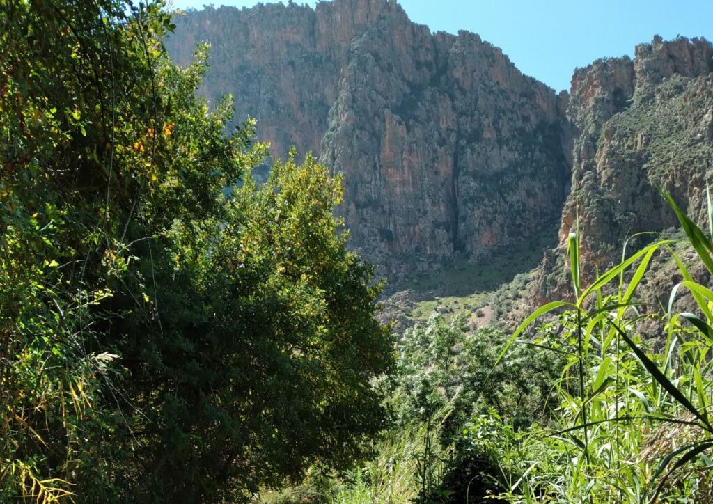 Morocco caravan route tour tracing the ancient trans-Saharan gold and salt trade roads