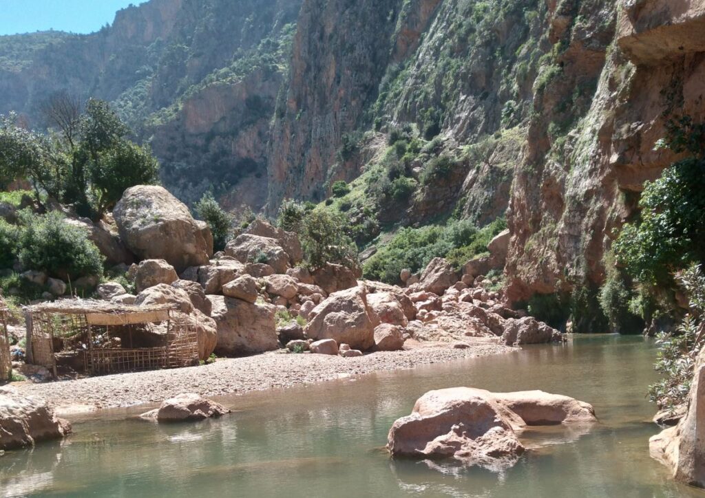 Tazra Travel desert experience with luxury Sahara camp camel trekking and stargazing